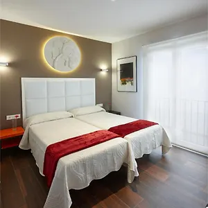 Caballerizas Con Parking Gratuito En Pleno Centro 格拉纳达