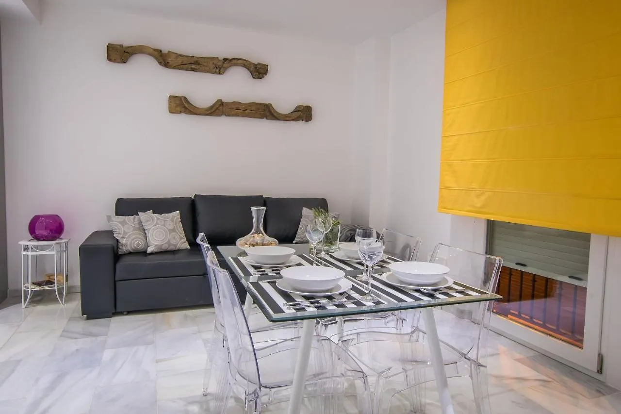 Ibericabeds Rejas Design Apartment Granada