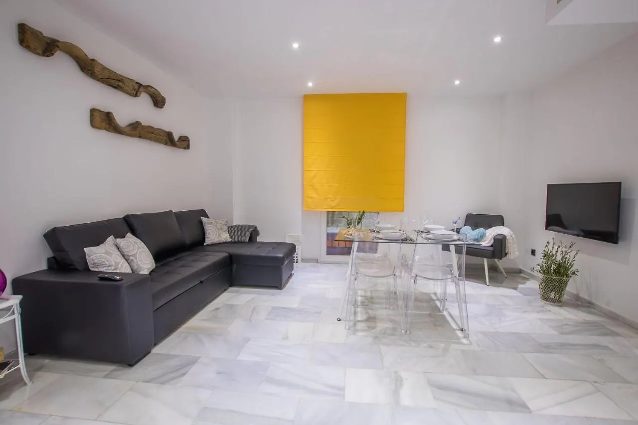 Ibericabeds Rejas Design Apartment Granada