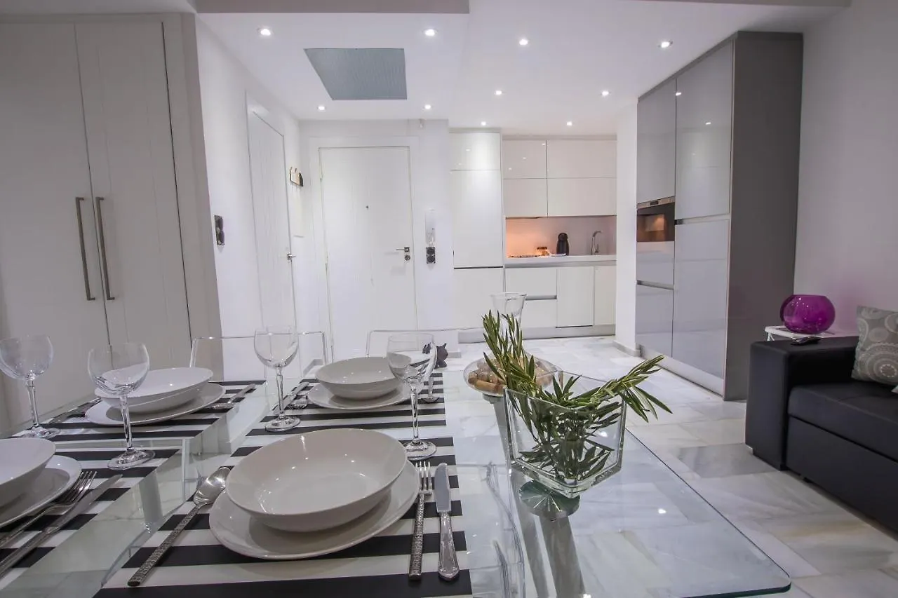 Ibericabeds Rejas Design Apartment Granada